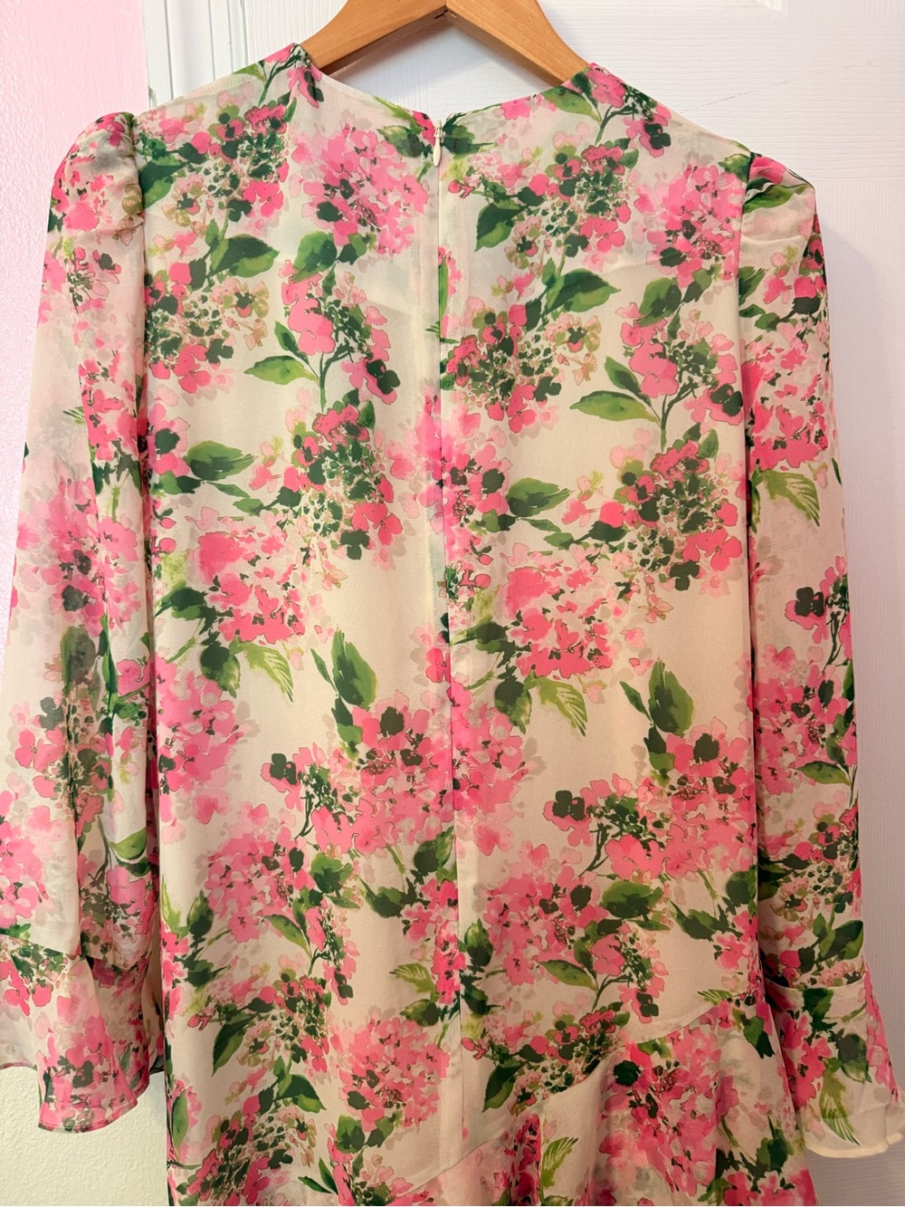 Tuckernuck Pink Hydrangea Floral Chiffon Ruffle A-Line maxi Dress Sz M -no stash - Picture 5 of 11